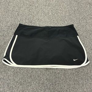 Nike skort